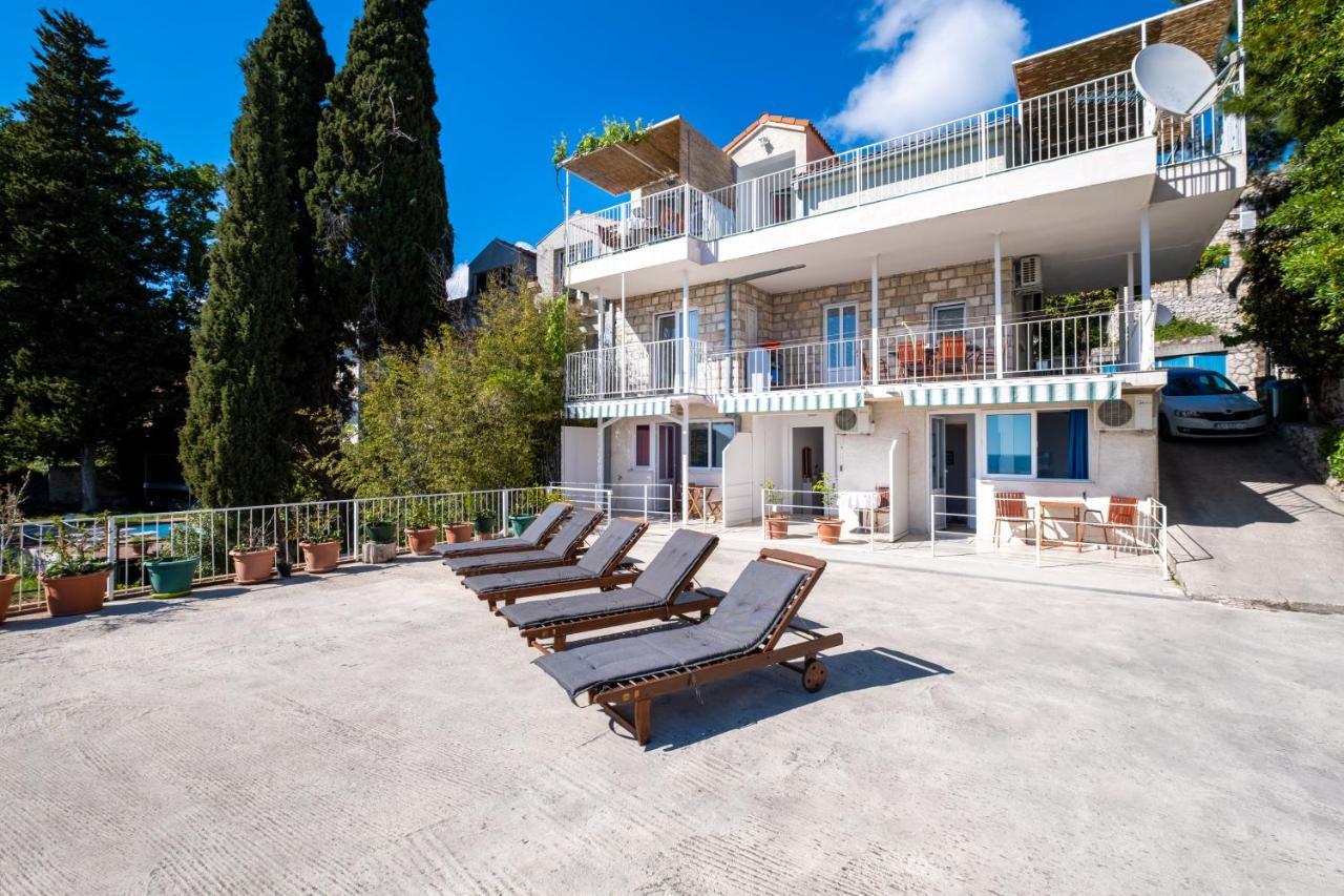 Apartments Katica Mlini Luaran gambar