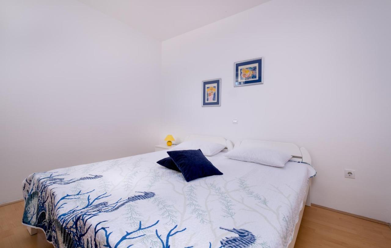 Apartments Katica Mlini Luaran gambar