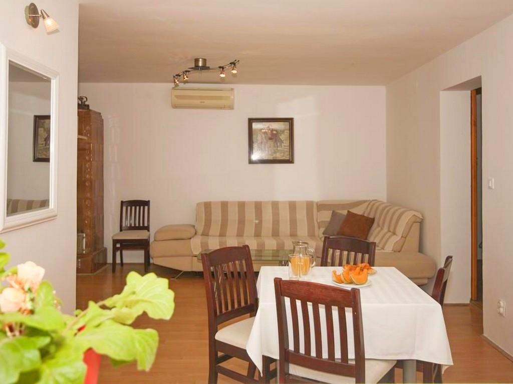 Apartments Katica Mlini Luaran gambar